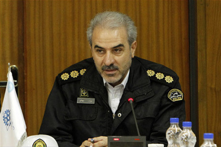 معاون اجتماعی و ترافیک پلیس راهنمایی و رانندگی انتظامی گفت: مطابق ماده ۸ قانون رسیدگی به تخلفات راهنمایی و رانندگی، پلیس راهور مکلف است مالکین خودروها را از میزان جریمه بالای ده میلیون ریال مطلع نماید، بر همین اساس پیامک مزبور به مالکین مربوطه ارسال شده است.