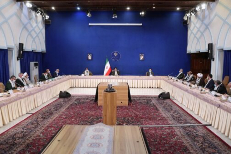 رییس جمهور راهیان نور را از مصادیق بارز «جهاد تبیین» توصیف کرد و اظهار داشت: سرزمین‌های راهیان نور مدرسه بزرگ انسان‌سازی است که همواره برای همه عصرها و نسل‌ها درس آموز است.