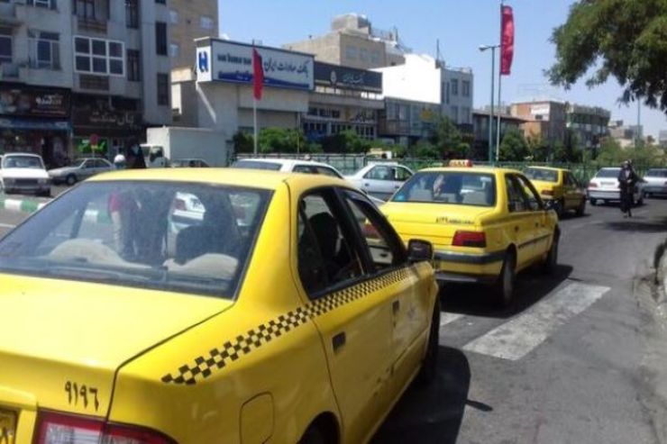 مدیرعامل سازمان مدیریت و نظارت بر تاکسیرانی شهرداری مشهد از آماده‌باش ناوگان تاکسیرانی جهت خدمت‌رسانی به زائرین، مجاورین و خادمین بارگاه منور رضوی در ایام چراغ برات خبر داد.