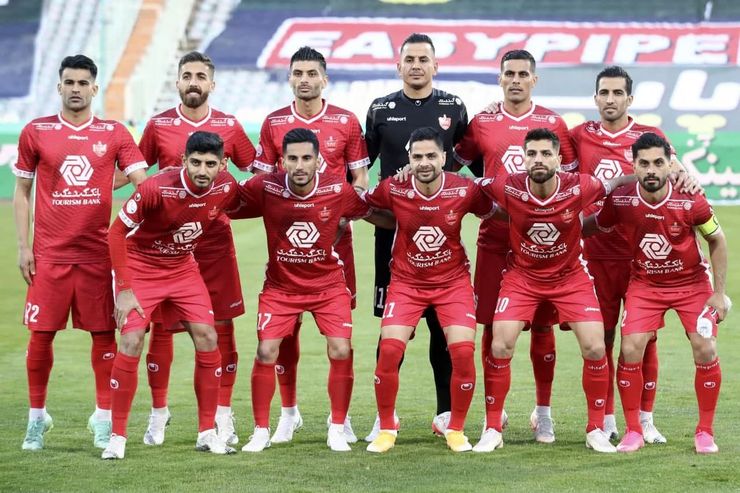 مدیران پرسپولیس در تلاش هستند تا پیش از دربی ۹۸ به بازیکنان و مربیان خود پرداختی داشته باشند.