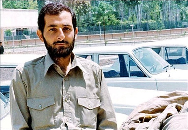 در پی سیزدهمین جلسه شورای عالی استان‌ها و با تصویب طرحی دو فوریتی، با پیشنهاد نامگذاری ۲۵ اسفندماه به روز شهردار موافقت شد.