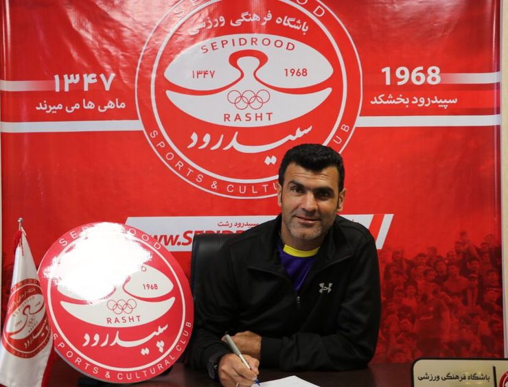 مدافع سابق پرسپولیس معتقد است پرسپولیس برای برد عطش بیشتری در دربی حساس پایتخت خواهدداشت.