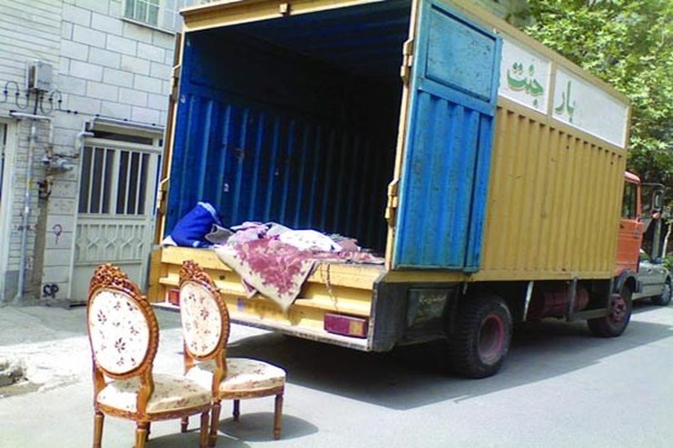 رئیس پلیس پیشگیری تهران بزرگ انجام هرگونه اسباب کشی در تعطیلات نوروزی را ممنوع اعلام کرد و توضیحاتی را درباره نحوه دریافت مجوز اسباب‌کشی در این روزها ارائه کرد