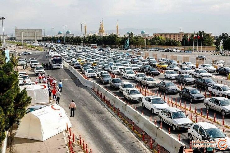 جانشین رئیس پلیس راهور ناجا اعلام کرد تردد در شهرهای زیارتی و محورهای شمالی نسبت به مدت مشابه سال قبل ۸۰ درصد افزایش یافته است.