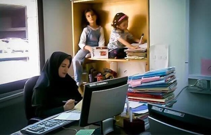 لطیفی، معاون رئیس جمهور و رئیس سازمان اداری و استخدامی طی بخشنامه‌ای تمامی دستگاه‌ها را ملزم به اعطای دورکاری یک هفته‌ای به مادران شاغل دارای فرزند زیر شش سال کرد.