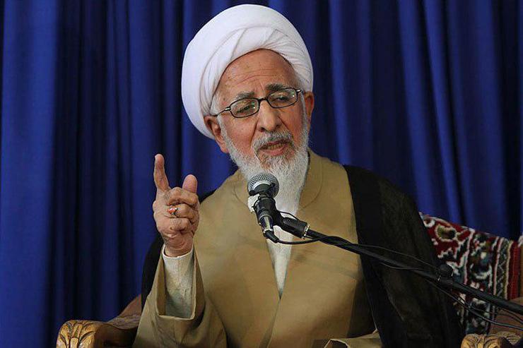 آیت‌الله جوادی آملی امروز در واکنش به موضوع طرح صیانت از حقوق کاربران اینترنت، توئیتی منتشر کرد.
