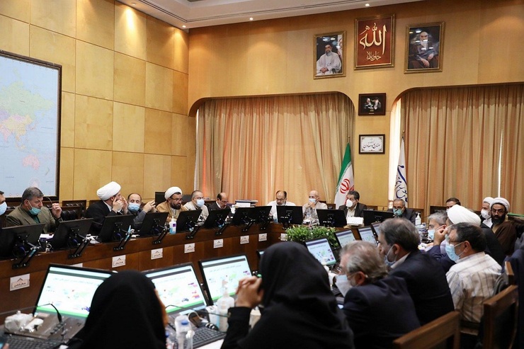 وزیر ارتباطات درباره طرح صیانت از فضای مجازی گفت:  این طرح همچنان اشکالات اساسی دارد و باید برطرف شود از نمایندگان خانه ملت درخواست می کنم در بررسی جزئیات این طرح حتما به نظرات کارشناسی و دغدغه هایی که مردم و کسب و کارها دارند توجه کنند.