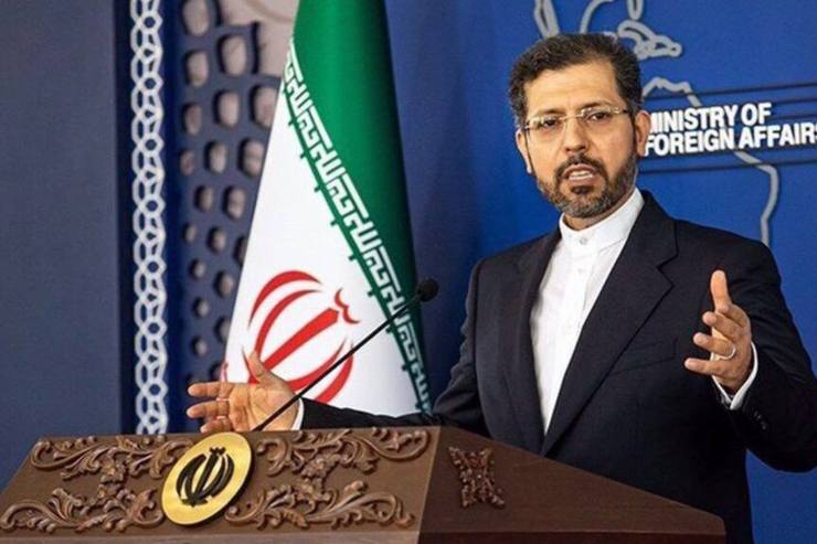 سخنگوی وزارت امور خارجه کشورمان گفت: طی چند روز گذشته در مورد مذاکرات وین چند جلسه در شورای عالی امنیت ملی و نزد رئیس‌جمهور برگزار شده است در همین چارچوب برخی از تماس ها از سوی دکتر باقری با آقای مورا و آقای دکتر امیرعبداللهیان با آقای بورل برگزار شد و در مورد روند مذاکرات گفت‌وگو و رایزنی شد.