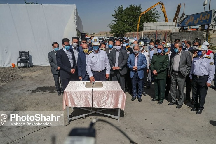 معاون عمران، حمل‌ونقل و ترافیک شهرداری مشهد گفت: ۲ سال پیش در جلسات بررسی پروژه‌های ترافیک شهری و در پی مطالعات به‌روز شده احداث دوربرگردان پیامبر اعظم (ص)، چپ گرد ناصری و... را در دستور کار قرار دادیم.