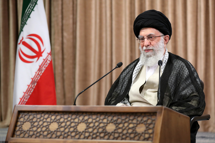 قائم مقام شورای هماهنگی تبلیغات اسلامی گفت: سخنرانی رهبر انقلاب در روز قدس خطاب به مردم ایران و جهان اسلام ساعت ۱۱ روز جمعه (روز قدس) به صورت زنده از شبکه های داخلی و برون مرزی پخش می شود.