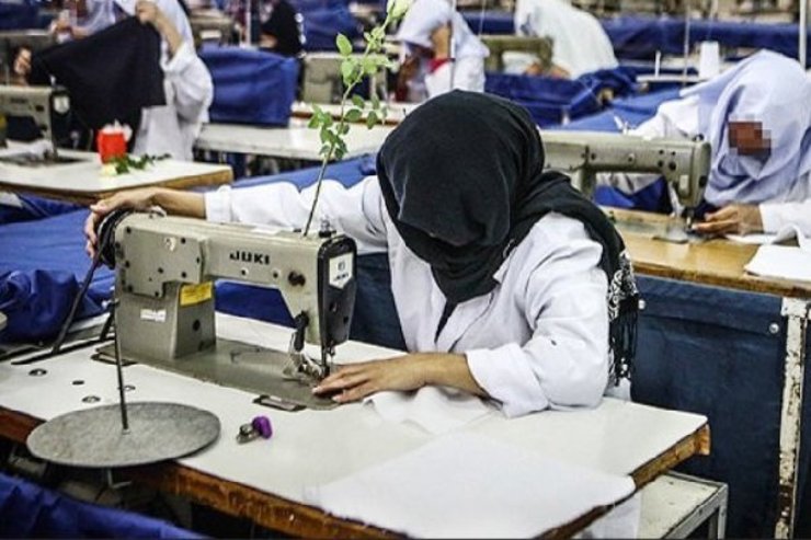 جانشین معاونت مشارکت‌های اداره‌کل بهزیستی خراسان‌رضوی از ایجاد و تثبیت بیش از ۳۵۰۰ فرصت شغلی برای مددجویان زیر سرپرستی این نهاد خبر داد.