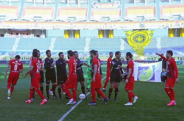 تیم پرسپولیس با گذشت ۴۳۹ روز از بازی جنجالی مقابل سپاهان بار دیگر باید در ورزشگاه نقش جهان به مصاف این تیم برود.