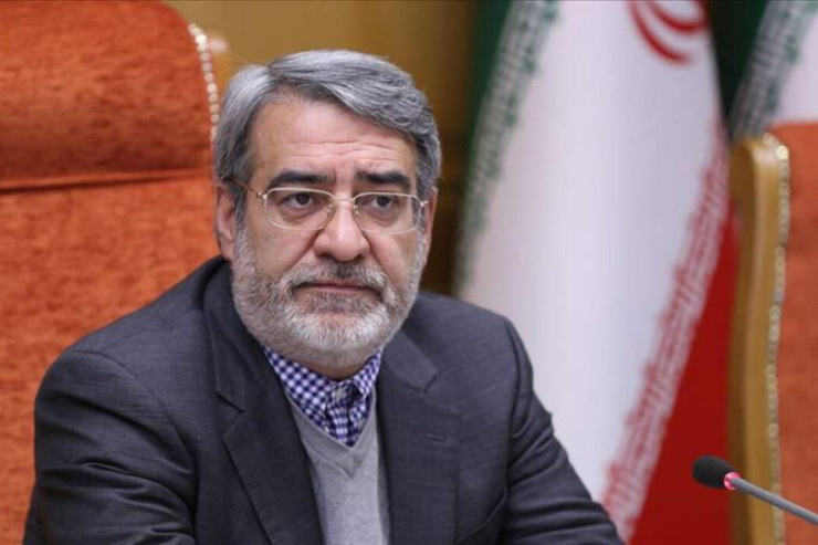 وزیر کشور گفت: اقدام شورای نگهبان در تعیین شرایط ثبت نام کنندگان انتخابات ریاست جمهوری یک گام به جلوست، اما ما منتظر تفسیر حقوقی معاونت حقوقی ریاست جمهوری هستیم تا بر مبنای آن عمل کنیم.