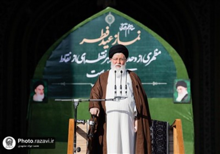  نماینده، ولی فقیه در خراسان رضوی گفت: اینکه آقایی عربده بکشد که در انتخابات شرکت نمی‌کنم آیا به نفع خودش و مردم است؟ شرکت نکردن در انتخابات بدان معنی است که ما تصمیم‌گیرنده سرنوشت خود نیستیم.