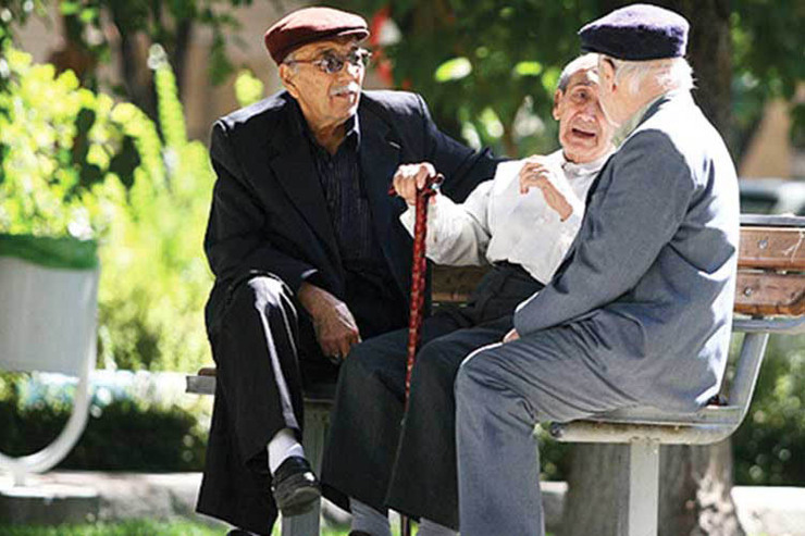 سخنگوی کمیسیون اجتماعی گفت: ۷۵ درصد از همسان سازی حقوق بازنشستگان انجام شده است که قدمی رو به جلو است.