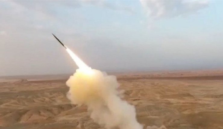 منابع خبری شامگاه پنجشنبه گزارش دادند سه راکت از جنوب لبنان به سمت فلسطین اشغالی شلیک شده است.