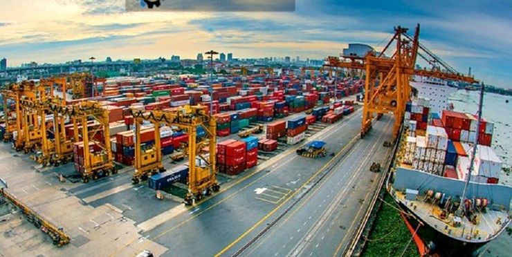 ترخیص ۹۰ درصدی کالاهای اساسی از آبان ماه سال گذشته  در دستور کار ستاد تنظیم بازار بود ولی در اسفند ماه ستاد مزبور نسبت به لغو این تسهیلات اقدام کرد که این موضوع از عوامل افزایش دپوی کالاهای اساسی بود ولی در حال حاضر مجدداً تصویب و ابلاغ گردید.