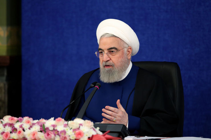 رییس جمهوری با بیان این که مشکلات جامعه کارگری صنفی و نه سیاسی است و کارگران ایران اجازه بهره‌برداری سیاسی را به معاندان و بدخواهان نظام نخواهند داد، گفت: آنچه امنیت شغلی کارگران را تضمین می‌کند، ایجاد رونق اقتصادی است.
