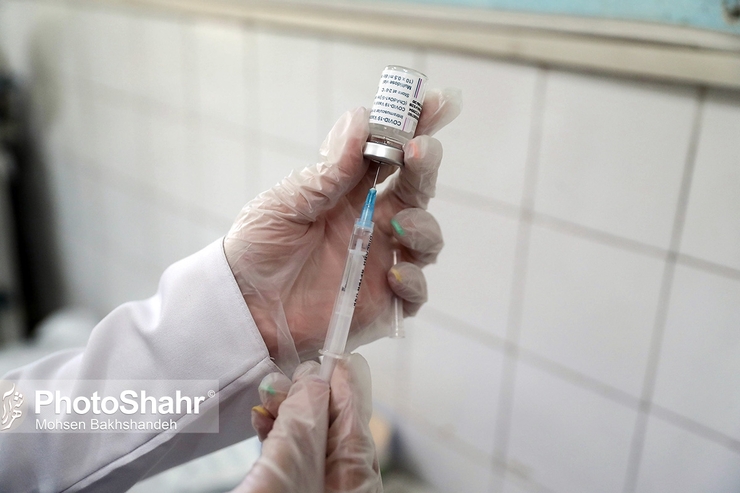 معاون بهداشت وزارت بهداشت امروز (پنجشنبه ۹ اردیبهشت)، در ارتباط با روند واکسیناسیون افرادی که در فاز ۲ قرار دارند، توضیحاتی ارائه داد.