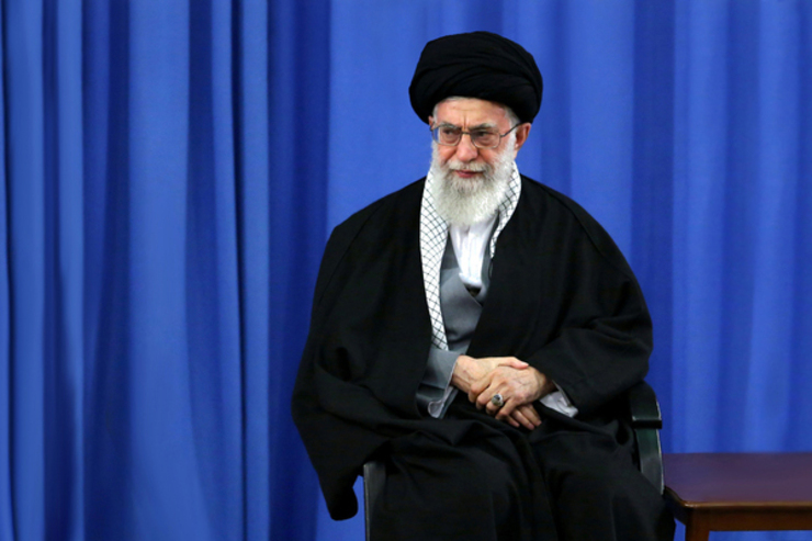 حضرت آیت‌الله خامنه‌ای در حکمی امیر سرتیپ قادر رحیم‌زاده را به فرماندهی قرارگاه مشترک پدافند هوایی خاتم‌الانبیاء (ص) منصوب کردند.