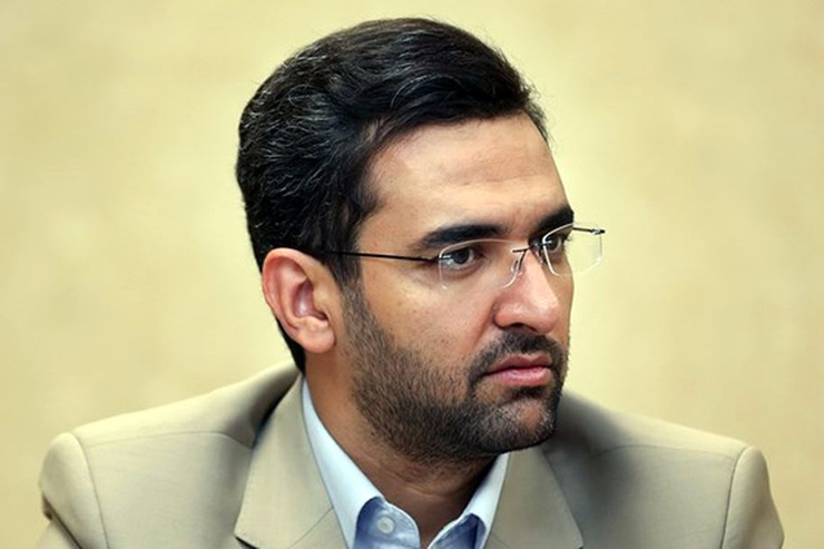 وزیر ارتباطات و فناوری اطلاعات با انتقاد از مصوبه مجلس شورای اسلامی و تخصیص ۱۵۰۰ میلیارد تومان به فعالان فضای مجازی صداوسیما بیان کرد این هزینه معادل ۵۰ درصد کل بودجه وزارت ارتباطات برای توسعه است، در حالی که هیچ شفافیتی در این بخش وجود ندارد و نتیجه‌اش مشخص نیست.