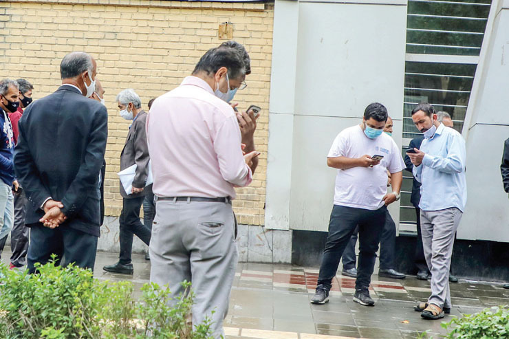 اگر می‌خواهید بدانید چرا مشهد به یک مرکز تعیین‌کننده قیمت ارز در ایران تبدیل شده است، این گزارش را بخوانید.