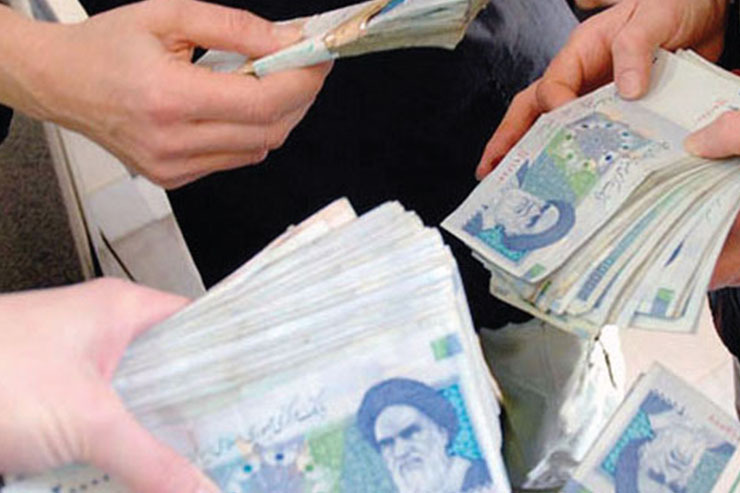 همه ما صندوق‌های فراوانی میان دوستان و خانواده خود سراغ داریم که یک زن رئیس آن است و چندین سال است که کار رتق و فتق امور وام خانواده یا دوستانش را به صورت ماهیانه برعهده دارد.