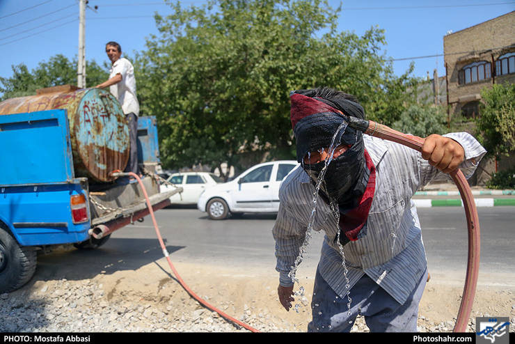 کارشناس مرکز پیش‌بینی هواشناسی خراسان رضوی گفت: میانگین دمای هوا در خراسان رضوی برای روز پنجشنبه هفته جاری به بالاترین حد خود می‌رسد، به طوری که در مناطق گرمسیر استان به بالاتر از ۴۵ درجه سلسیوس خواهد رسید.