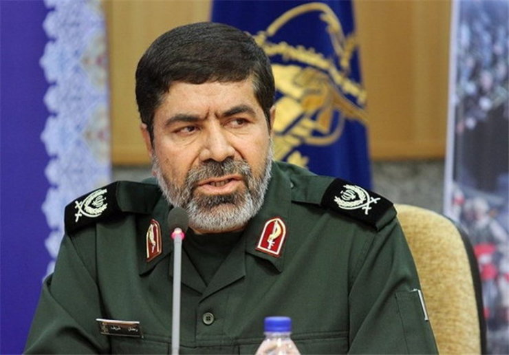 سردار رمضان شریف با تقبیح هرنوع ادبیاتی که فرهنگ و شئونات پاسداری را متزلزل کند، گفت: اجازه نمی‌دهیم منزلت اجتماعی سپاه تحت تاثیر رفتارهای مغایر با اخلاق و آداب اسلامی خدشه دار شود.