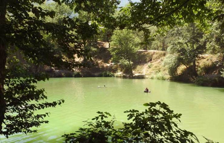 محمدطا‌های ۶ ساله همراه خانواده‌اش یکشنبه ۹ خرداد امسال برای تفریح به جنگل‌های سنگستان، از توابع شهرستان رامیان استان گلستان رفته بود که ناپدید شد.