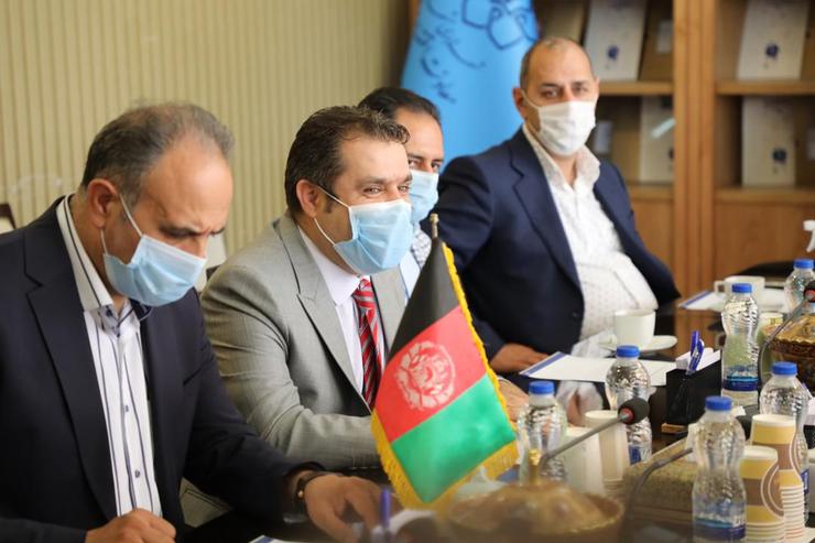 سرپرست معاونت اقتصادی شهرداری مشهد گفت: این سازمان در ۱۰ سال گذشته نزدیک به ۵۰ پروژه بزرگ با مشارکت سرمایه گذاران مختلف داخلی و خارجی منعقد و اجرایی کرده است.