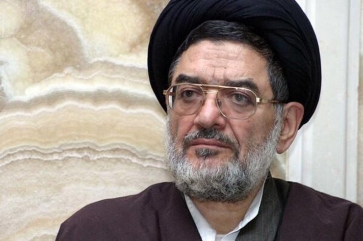 سید علی‌اکبر محتشمی‌پور (متولد ۱۳۲۵ در تهران، درگذشته ۱۷ خرداد ۱۴۰۰ در تهران) روحانی و سیاست‌مدار عضو شورای مرکزی مجمع روحانیون مبارز بود.