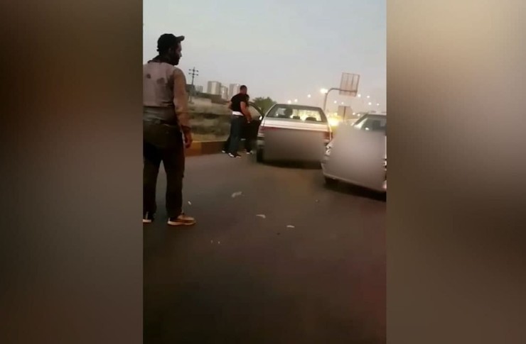 شامگاه جمعه (۳۱ اردیبهشت) یک مورد درگیری شدید در کمربندی گرگان اتفاق افتاد که در آن سرنشین پژو پارس با راننده پژو آر دی درگیر و وی را با ضربات تبر مجروح کرد.