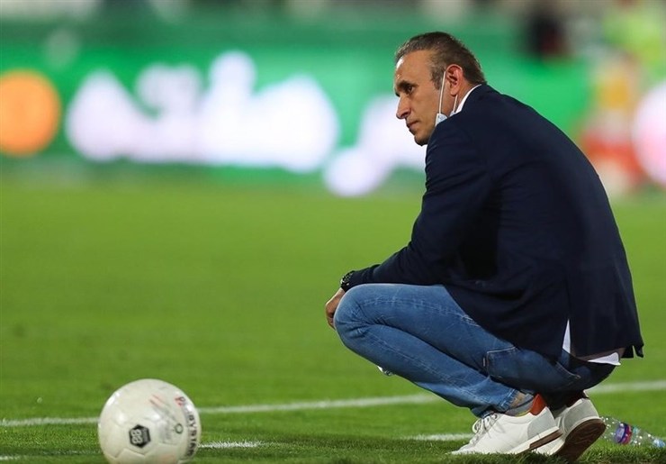 سرمربی تیم پرسپولیس برای بازی سوپرجام دردسرهای زیادی دارد.