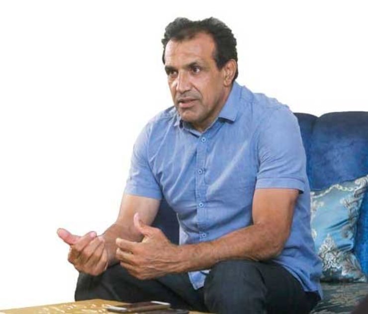 مدافع پیشکسوت فوتبال کشورمان شرایط خوبی ندارد و زیر نظر پزشکان قرار گرفته است.