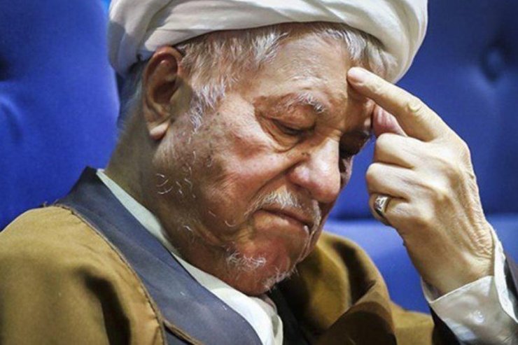سخنان «حیدر مصلحی» درباره رد صلاحیت مرحوم هاشمی، بمب خبری این روز‌ها بود، با واکنش‌های بسیار گسترده‌ای همراه شده است.