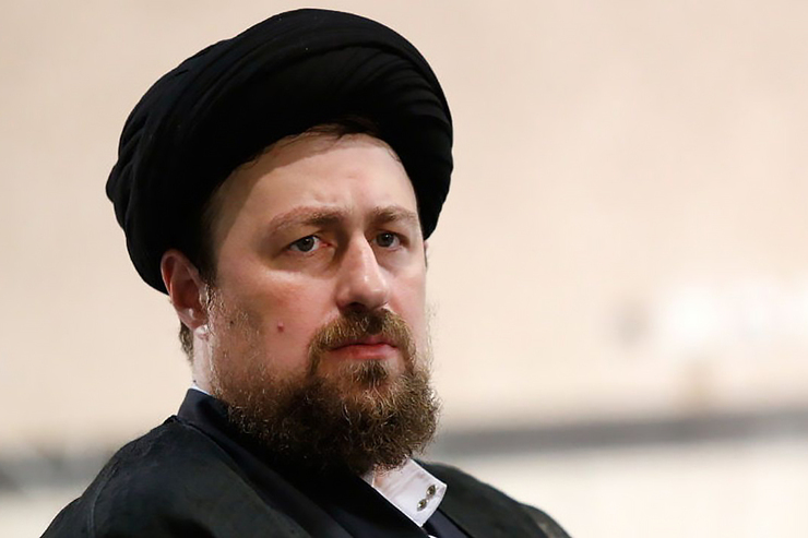 حجت الاسلام و المسلمین سیدحسن خمینی با صدور بیانیه ای ضمن انتقاد از «بی توجهی عمیق به جمهوریت» به عنوان علّت اصلی نابسامانی های اقتصادی و اجتماعی، تأکید کرد: یکی از راه های حفظ جمهوریت نظام، دادن «رأی صحیح» است.