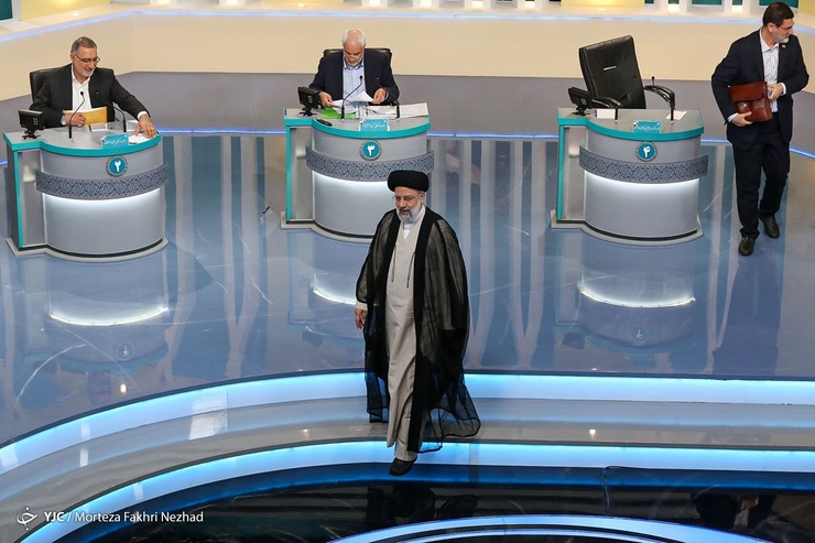 به دنبال کناره‌گیری سعید جلیلی از صحنه انتخابات ریاست جمهوری اسلامی ایران به نفع جبهه انقلاب، سید ابراهیم رئیسی با ارسال پیامی، از این تصمیم وی تشکر کرد.