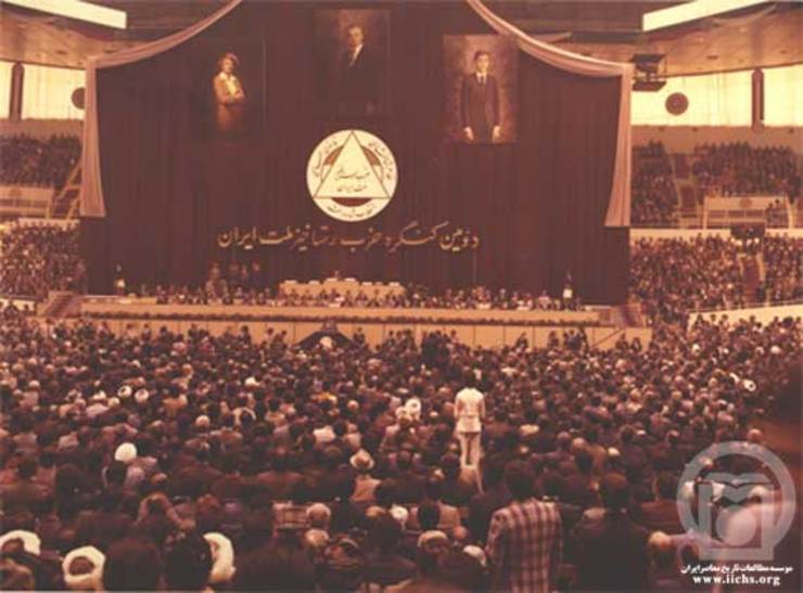 حزب رستاخیز عنوان نهادی است که در سال ۱۳۵۳ به‌دستور محمدرضا پهلوی راه‌اندازی شد تا ایران نظام تک‌حزبی بیابد و آخرین تلاش‌ها برای دمکراسی و نظر مردم در سرنوشتشان ناکام بماند.