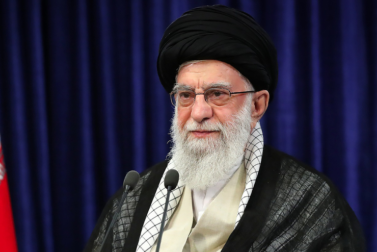 در پی حضور حماسی و شورانگیز ملت بزرگ ایران در انتخابات ۲۸ خرداد، رهبر معظم انقلاب اسلامی در پیامی پیروز بزرگ انتخابات را ملت ایران دانستند و گفتند: فرصت خدمتگزاری به کشور و ملت را قدر بدانید و انگیزه‌های خدائی را همواره مدّ نظر داشته باشید.