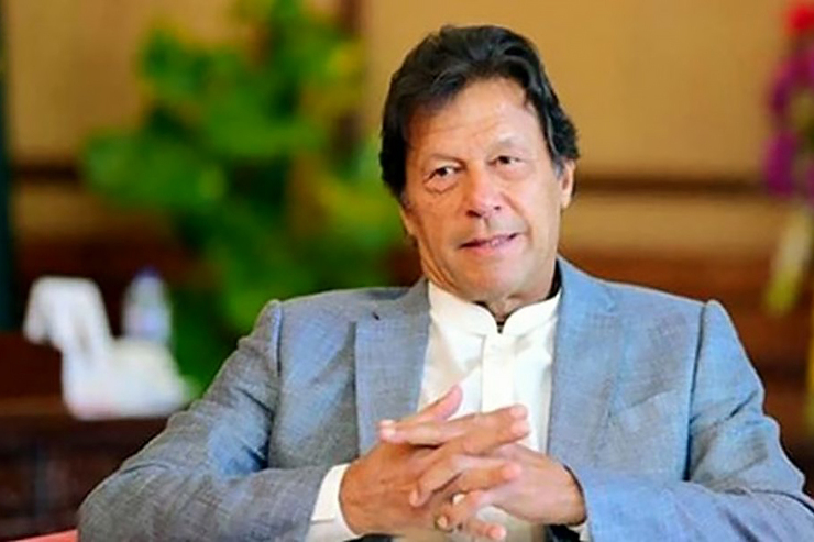 نخست وزیر پاکستان در پیامی پیروزی سید ابراهیم رئیسی در سیزدهمین دوره انتخابات ریاست جمهوری کشورمان را تبریک گفت.