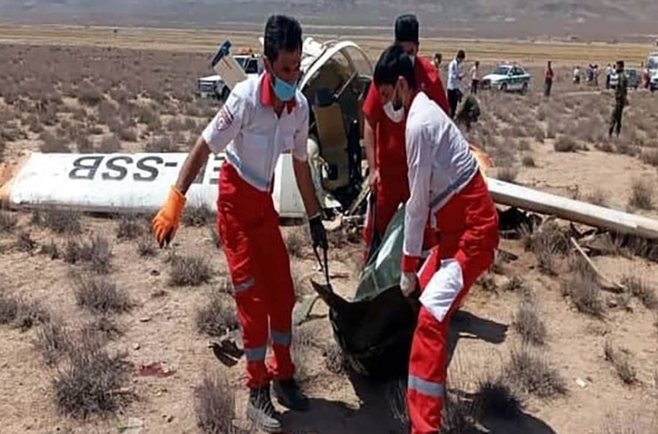 سخنگوی سازمان هواپیمایی کشوری از سقوط یک فروند هواپیمای آموزشی سبک در ۵٠ مایلی شمال فرودگاه بجنورد در ساعت ۱۳:۵۶ ظهر امروز (یکشنبه ۳۰ خرداد) خبر داد. هر دو سرنشین این هواپیما جان باختند.