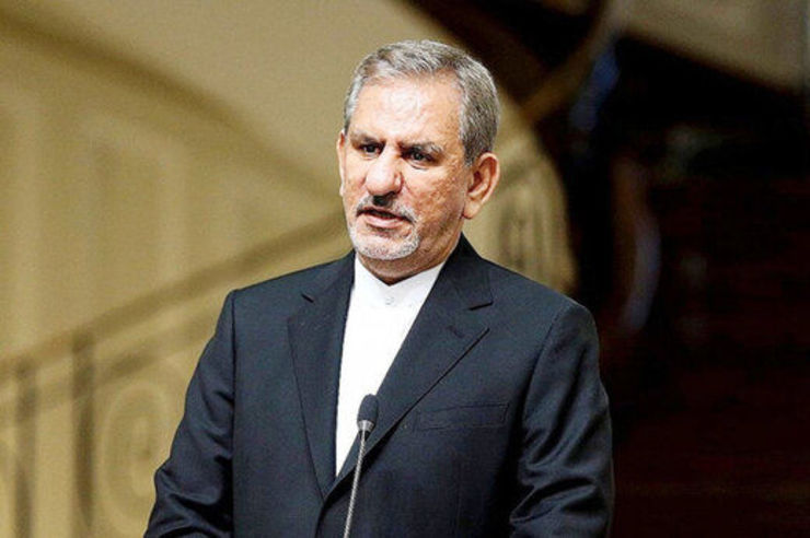 اسحاق جهانگیری معاون اول رئیس جمهور و از چهره هایی که برای نامزدی در انتخابات ریاست جمهوری ثبت نام کرده بود، پس از انتشار لیست تایید صلاحیت شده ها توسط شورای نگهبان نوشت: به خدا پناه می برم.