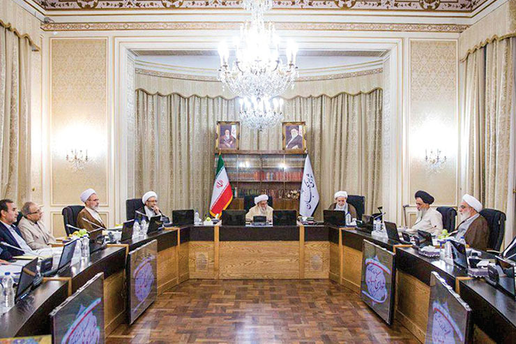واکنش‌ها به فهرست نهایی نامزد‌های انتخابات ریاست جمهوری ۱۴۰۰ همچنان ادامه دارد.