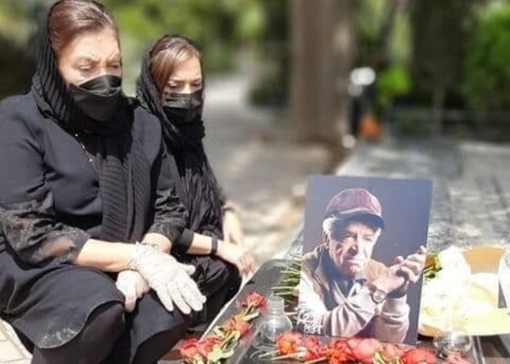زنده‌یاد محسن قاضی‌مرادی، پس از سال‌ها رنج بردن از بیماری پارکینسون، ۲۵ فروردین امسال، در سن ۷۹ سالگی، در خانه خود درگذشت.