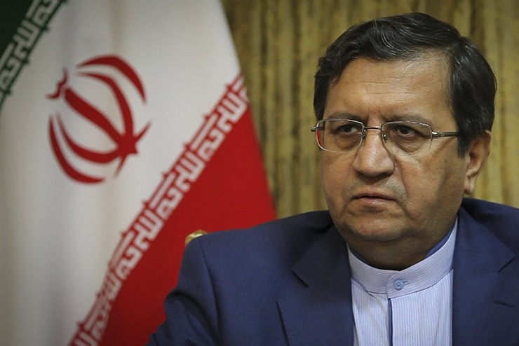 عبدالناصر همتی، نامزد انتخابات ریاست جمهوری ۱۴۰۰ در کلاب هاوس: جایگاه اقتصادی کشور در شان مردم نیست شاید به این دلیل که سیاست بر اقتصاد حاکم بوده است. فکر می‌کنم یک رییس جمهور اقتصاددان در شرایط فعلی کشور می‌تواند راهگشا باشد.