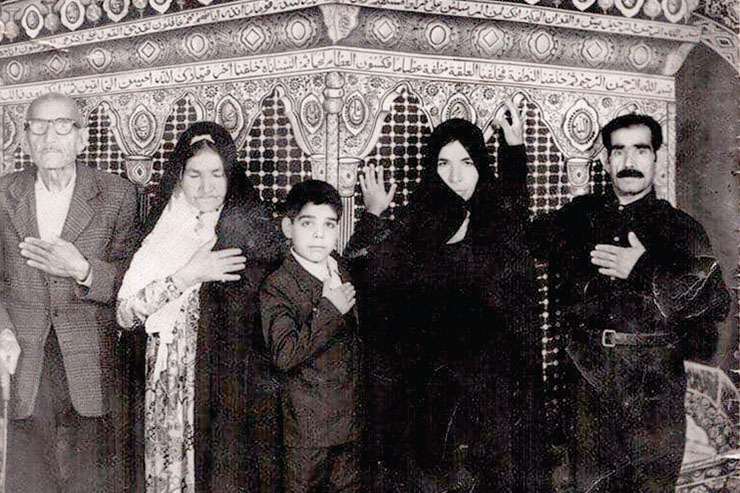 حرم امام رضا (ع) در مشهد سبب تحولات بزرگ فرهنگی در این منطقه شده است. در گفتگو با پیمان اسحاقی، دانشجوی دکتری مدرسه الهیات دانشگاه شیکاگو، به بررسی ابعاد مختلف فرهنگ رضوی و تأثیر امام رضا (ع) بر روی فرهنگ این منطقه و دیگر مناطق تمدن اسلامی پرداخته ایم.
