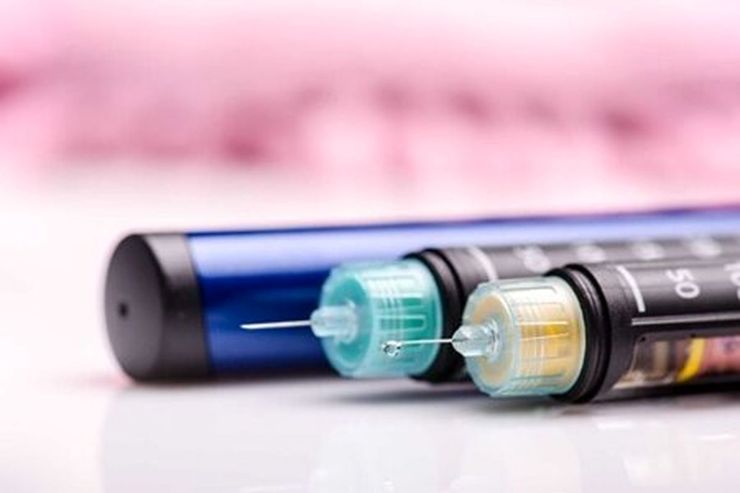براساس این اطلاعیه، با اقدامات صورت پذیرفته نیازی به مراجعه بیمه شدگان سازمان بیمه سلامت به مراکز دیابت نیست و بیماران صرفاً با مراجعه به سامانه مدیریت بیماری‌های نادر (https://rda.behdasht.gov.ir) می‌توانند از ثبت کدملی و صحت اطلاعات درج شده خود اطمینان حاصل کنند.