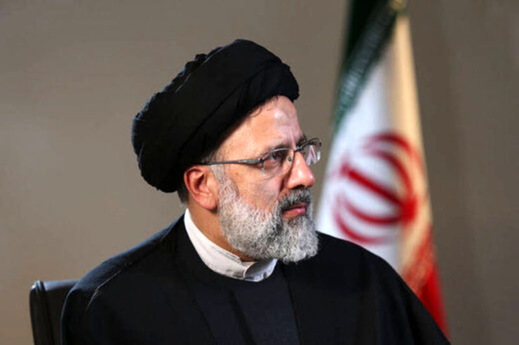 امیر سرتیپ حاتمی، کاظم خاوازی و محمدجواد آذری جهرمی، محمدباقر نوبخت و اکبر کمیجانی در دیدارهای جداگانه با رئیس جمهور منتخب، گزارشی از وضعیت و اقدامات وزارتخانه های دفاع، جهاد و ارتباطات ارائه کردند.
