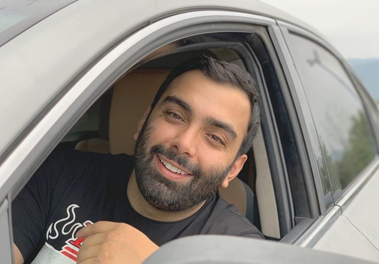 مسعود صادقلو خواننده پاپ، جدیدترین ترانه خود را با نام نقطه ضعف منتشر کرد. در این مطلب می توانید این آهنگ را بشنوید.